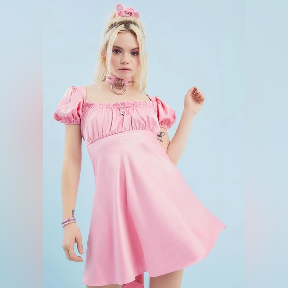 HERE TO CHEER MINI DRESS
DOLLS KILL X CARE BEARS - Picture 1 of 4